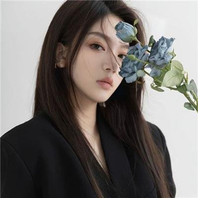 与彩云相遇2023